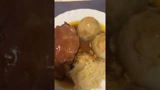 Kassler mit Semmelknödel und Sauerkraut 😊👨‍🍳❤️ [upl. by Nollad]