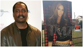 Mathew Knowles Holds a News Conference To Deny Being Broke After Having A DestinysChild Garage Sale [upl. by Brittani]