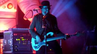 Primus  Wynonas Big Brown Beaver Live In Montreal [upl. by Carlotta]