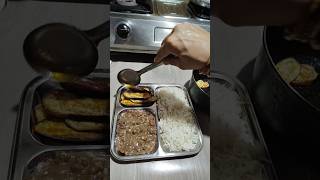 Udad chawal sath mein masaledar fry baingan food YouTube viral shot Chitra yummy [upl. by Welford]