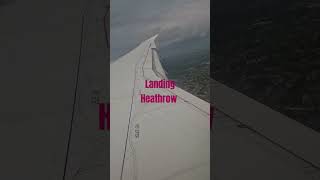 Landing heathrow airportheathrow [upl. by Llenna]