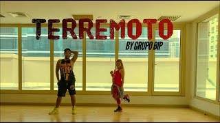 Zumba  Terremoto by Grupo BIP  Dance Fitness  Masterjedai [upl. by Aicssej202]