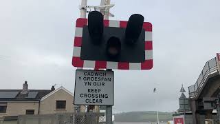 Intro to Ferryside Station Level Crossing Carmarthenshire 291024 [upl. by Veronica]