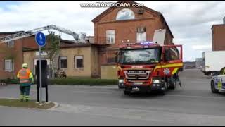 eskilstunapolisen centrala eskilstuna brand på industribyggnad [upl. by Yatnwahs]