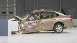 1999 Lexus GS moderate overlap IIHS crash test [upl. by Alios143]