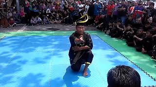 Tari Sembah Pusaka Gayong [upl. by Nylime]