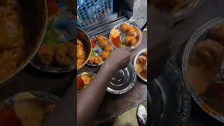 Bina tel wala vada paav  food foodie streetfood indianstreetfood streetfood shorts [upl. by Lessur]