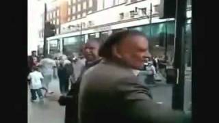 Nawaz Sharifs great insult by a man in London [upl. by Waverley]