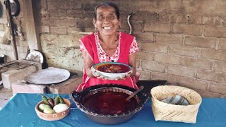 Hoy Cocine Una Sabrosa CARNE DE PUERCO EN SALSA DE CHICATANAS  DOÑA LUPITA [upl. by Sidoon195]