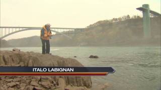 Kwik Fishing for Steelhead Niagara River ON Csf 24 24 04 [upl. by Bridget]