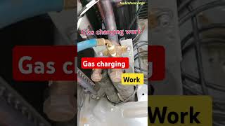 Professional gas charging work with R410A refrigerant refrigerant r410a gascharging cylinde [upl. by Tandie]