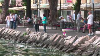 Tvklip AnneVibeke Rejser  Gardasøen Sirmione [upl. by Esinereb1]