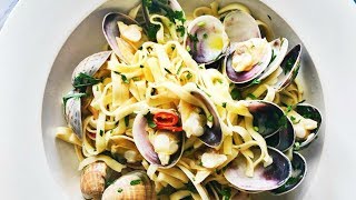 Linguine Con Vongole Recipe [upl. by Nathanil]