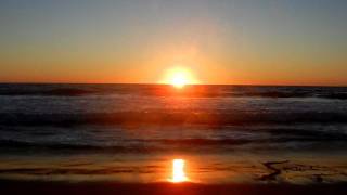 Manhattan Beach California quotOcean Waves Crashing with Sunsetquot quotRelaxation Meditationquot [upl. by Lilyan66]