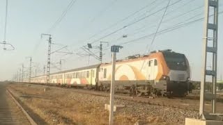 E1460TLR124De Fes a Marrakech Entrez a La Gare De Benguerir [upl. by Aiet880]