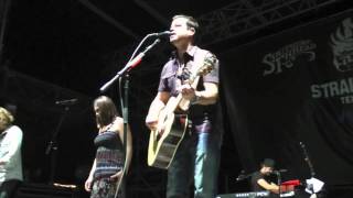 Wade Bowen performing Red Headed Woman [upl. by Lipman]