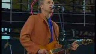 Dire Straits amp Clapton  Money for nothing Knebworth 90 [upl. by Eekorehc]