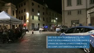 Movida a Firenze scatta il divieto di stazionamento in alcune piazze [upl. by Robenia]