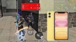 SOLO VS ESCUADRA FREE FIRE MAX IPHONE 11 [upl. by Namlak857]