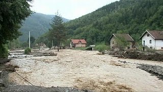 Schon wieder schwere Überschwemmungen in Bosnien [upl. by Lareneg]