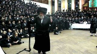 Satmar  Viznitz Wedding in Boro Park Rabbi Yisrael Hager Mitzvah tantz 1 [upl. by Cecily911]