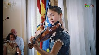 Concierto de la joven violinista y pianista china Youlan Lin en el Centro Riojano de Madrid [upl. by Feilak]