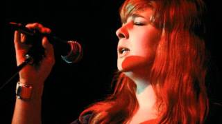 Sandy Denny  Walking The Floor Over You [upl. by Abbotson995]