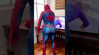 Estupido y sensual Spiderman [upl. by Huoh]