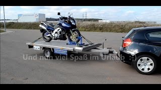 Anleitung Motorrad auf Motorradanhänger verladen [upl. by Laden]