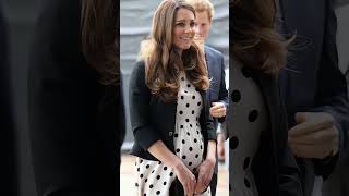 Inattendu Kate Middleton Après sa Demande de Divorce Annonce une Grossesse Surprise avec le Prince [upl. by Nyrahtak]