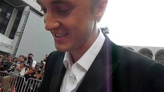 TOM FELTON  NYC Premiere of HP Deathly Hallows 2 SIGNING AUTOGRAPHS [upl. by Hut]