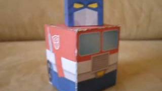 Simple Papercraft G1 Optimus Prime quotTransformsquot [upl. by Arrac851]