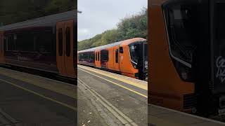 730033 departing coseley with 2 depot whistles [upl. by Eeslehc]