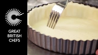 How to prepare a sweet pastry tart case [upl. by Eihctir535]