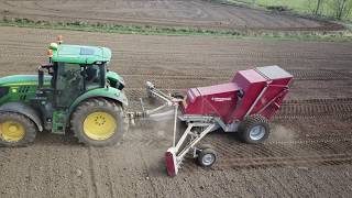 Kongskilde Stonebear  Tillage  Steinplukking  Stone Picking [upl. by Hedley]