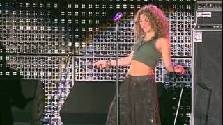 Shakira amp Alejandro Sanz Live quotLos 40squot Juan Carlos Melian on percussion [upl. by Euqinomahs327]