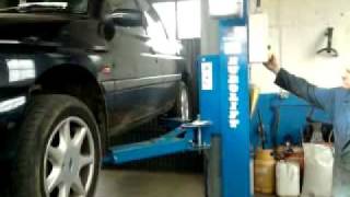 Zavagli Santi Eurolift quot2 column electrohydrolic vehicle lift model Z61MBquot [upl. by Siravrat]