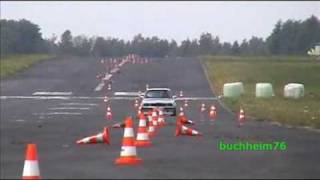 Stunt BMW 318iS Slalom DM Meinerzhagen E30 Action fastcrash quotvery luckyquot [upl. by Koh538]