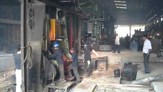 hydraulic die forging hammerforging hammerforging machinecrankshaft forging [upl. by Karen]