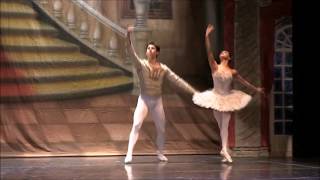 Misty Copelands Lazy Sugar Plum Adagio vs ABT Ballerinas [upl. by Constantina348]