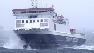 Gale Force Winds  Ben My Chree  Arrival in Douglas [upl. by Henriette723]