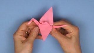 Tuto origami Grue traditionnelle [upl. by Yellhsa]