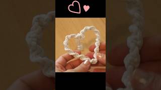 Makramee Herz 🤍 macrame heart [upl. by Nivra]