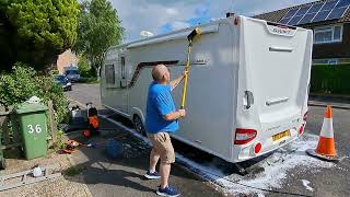 Wow Washing the caravan with spary foam and I see the results 👌 [upl. by Keldon]