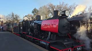 R707 meeting J549 on its return to Castlemaine from Maldon 140924 [upl. by Nyl]