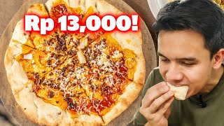 NYOBAIN PIZZA Rp 13RB DI KEDAI ROTI IBU SAYA  BISA BUAT 6 ORANG [upl. by Hcone]