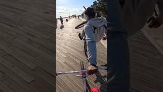 onewaykyi NO HANDS ON THE BOARDWALK😂 music rap nyc bikelife wheelie onewayjakee [upl. by Leuqar]