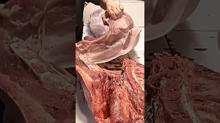 SPLITTING PORK SHOULDER IN MIDDLE PART butcher butchershop butchery [upl. by Jobey]