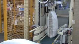 BAGGING MACHINE  IGF 600 [upl. by Llerdnek]