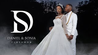 DANIEL MWANZA amp SONIA MWANZA WEDDING  LINCROYABLE FLASHMOB [upl. by Bayless]